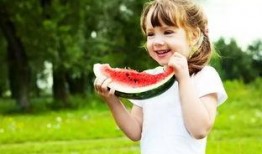 围观吃瓜反转求婚小说免费阅读,一场意外的爱情盛宴